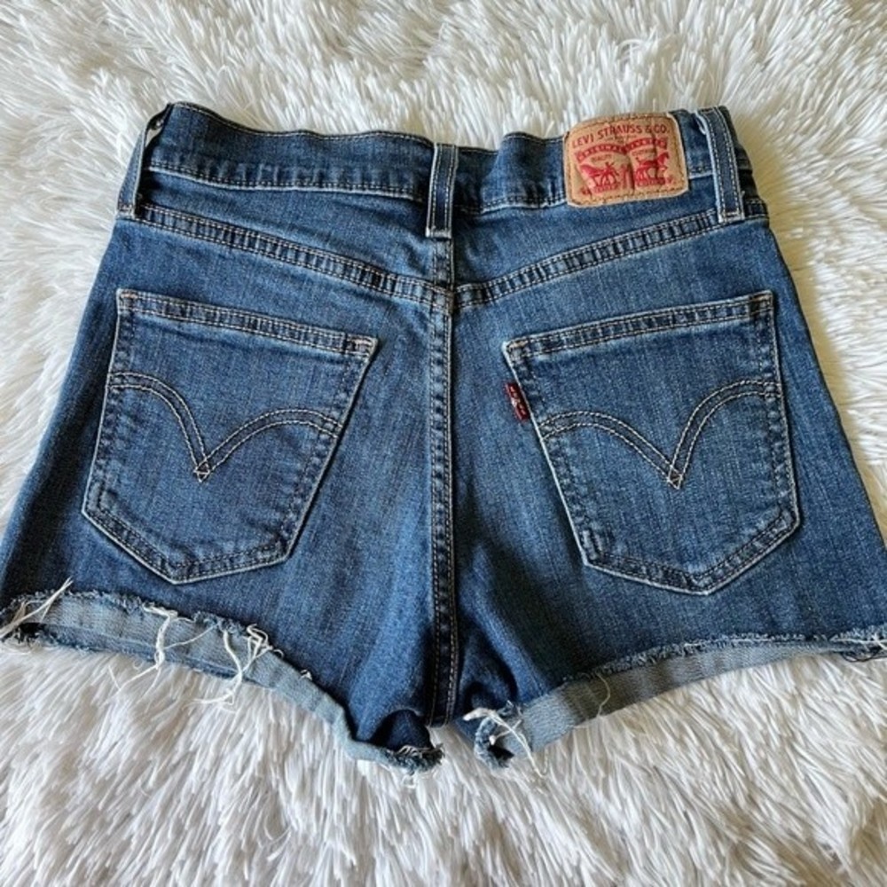 Levi’s High Rise Cut Off Denim Shorts - 25